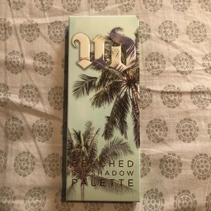 Urban Decay Beached Eyeshadow Palette